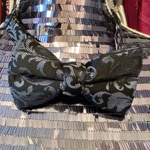 Black & Charcoal Floral Jacquard Bow Tie